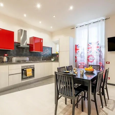 La Casa Del Lubra - A 2 Passi Dalla Stazione E Dal Porto Apartment