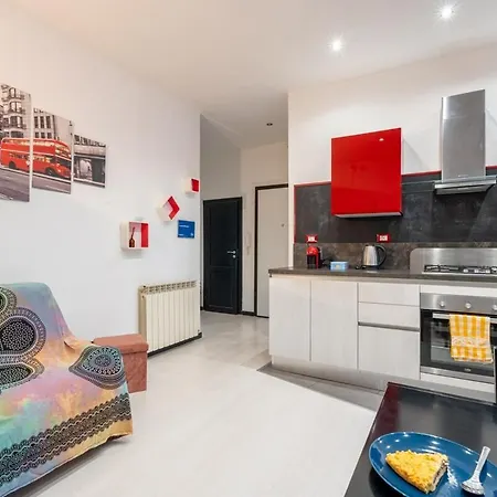 Apartment La Casa Del Lubra - A 2 Passi Dalla Stazione E Dal Porto